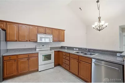 682 Sagamon Drive, Beavercreek, OH 45434 - Photo 13