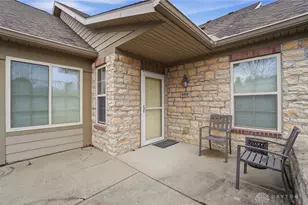 682 Sagamon Dr, Beavercreek, OH 45434 - Photo 3