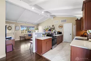 2610 Vayview Dr, Beavercreek, OH 45431 - Photo 17