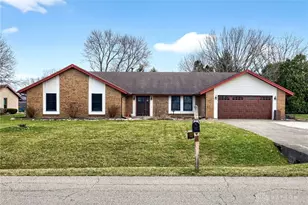 1010 Meadow Lark Dr, Enon Vlg, OH 45323 - Photo 7