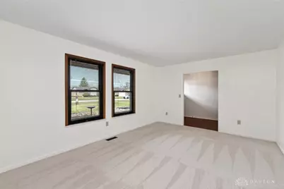 1010 Meadow Lark Drive, Enon Vlg, OH 45323 - Photo 15