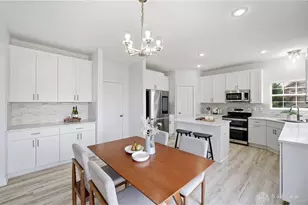 5715 Hawthorne Reserves Dr, Middletown, OH 45044 - Photo 15