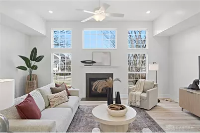 5715 Hawthorne Reserves Drive, Middletown, OH 45044 - Photo 11