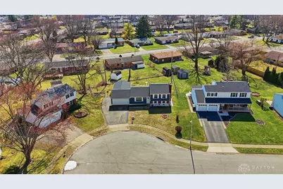 806 McGraw Court, Englewood, OH 45322 - Photo 7