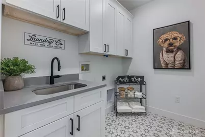 1464 Triple Crown Way, Beavercreek Twp, OH 45385 - Photo 27