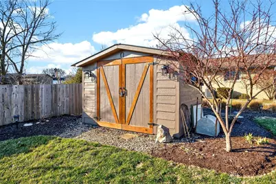 619 Rohrer Drive, Tipp City, OH 45371 - Photo 37