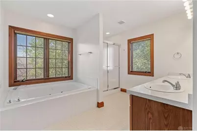 10748 Country Walk Court, Centerville, OH 45458 - Photo 15