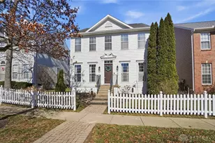 9759 Cobblewood Ct, Centerville, OH 45458 - Photo 1