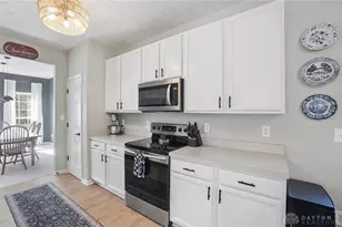 9759 Cobblewood Ct, Centerville, OH 45458 - Photo 13