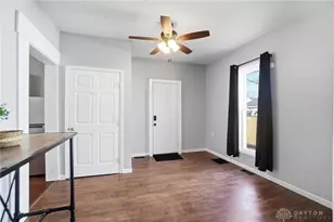 516 S Madriver St, Bellefontaine, OH 43311 - Photo 9