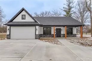 299 Eastline Dr, Middletown, OH 45044 - Photo 1