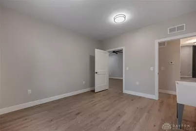 299 Eastline Drive, Middletown, OH 45044 - Photo 23