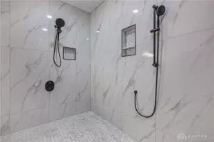 299 Eastline Dr, Middletown, OH 45044 - Photo 21