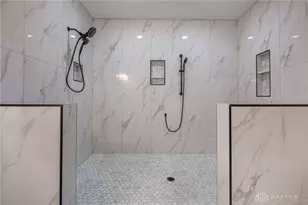 299 Eastline Dr, Middletown, OH 45044 - Photo 19