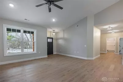 299 Eastline Drive, Middletown, OH 45044 - Photo 5