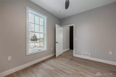 299 Eastline Drive, Middletown, OH 45044 - Photo 13