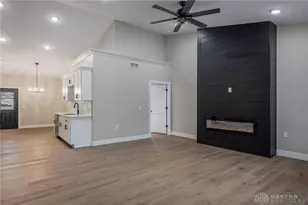 299 Eastline Dr, Middletown, OH 45044 - Photo 3