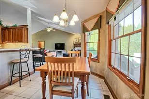 3876 S Ashleaf Ln, Beavercreek, OH 45440 - Photo 11