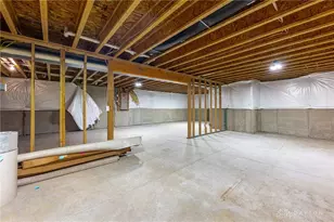 7401 Ballauer Pl, Huber Heights, OH 45424 - Photo 25