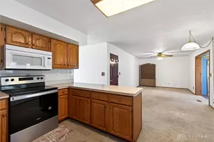 1373 Rawlings Dr, Fairborn, OH 45324 - Photo 17