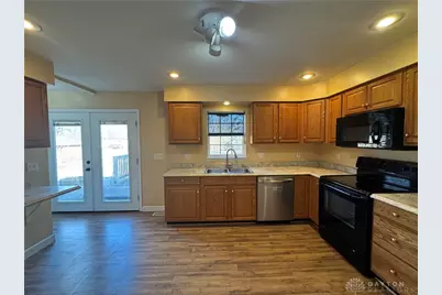 4678 Bigger Road, Dayton, OH 45440 - Photo 7