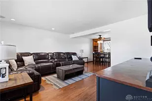 9636 Springwater Ln, Miamisburg, OH 45342 - Photo 13