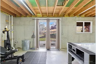 4221 Coach Light Trail, Dayton, OH 45424 - Photo 35