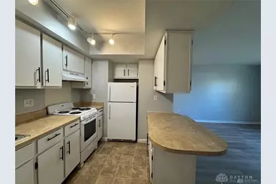 30 Poinciana Drive, Dayton, OH 45459 - Photo 3