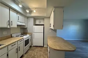 30 Poinciana Dr, Dayton, OH 45459 - Photo 3