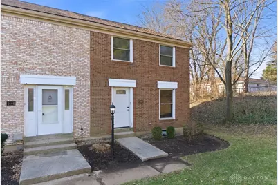 1446 Long Island Court, Beavercreek, OH 45434 - Photo 3