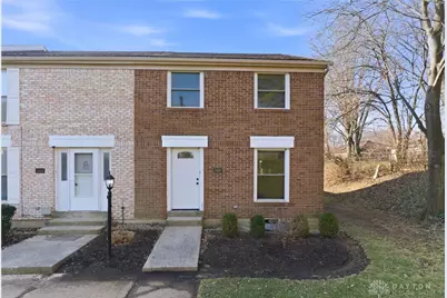 1446 Long Island Court, Beavercreek, OH 45434 - Photo 1