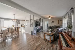 1792 Nugget Ct, Beavercreek, OH 45432 - Photo 5