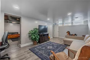 127 S Kensington Pl, Springfield, OH 45504 - Photo 25