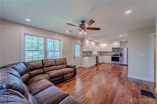332 Galewood Dr, New Carlisle, OH 45344 - Photo 5