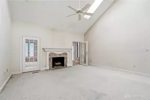 889 Timberlake Ct, Kettering, OH 45429 - Photo 9