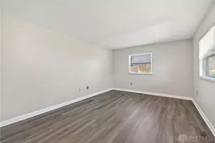 645 Skyles Rd, Englewood, OH 45322 - Photo 7