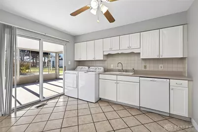 645 Skyles Road, Englewood, OH 45322 - Photo 13