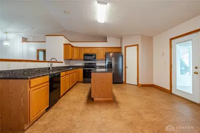 6350 Charlotte Court, Huber Heights, OH 45424 - Photo 13