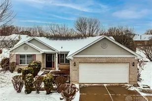 6350 Charlotte Ct, Huber Heights, OH 45424 - Photo 1