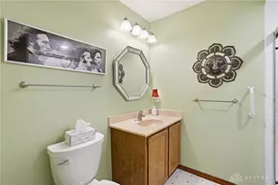 3147 Kerry Dr, Beavercreek, OH 45434 - Photo 39