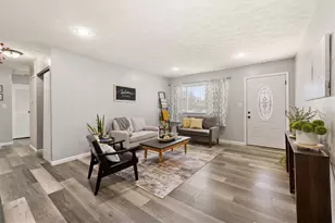 7100 Chatlake Dr, Dayton, OH 45424 - Photo 7