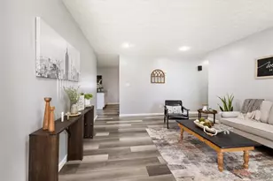 7100 Chatlake Dr, Dayton, OH 45424 - Photo 9