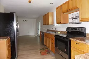 1368 Beach Dr, Medway, OH 45341 - Photo 9