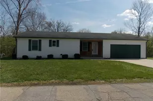 1368 Beach Dr, Medway, OH 45341 - Photo 3
