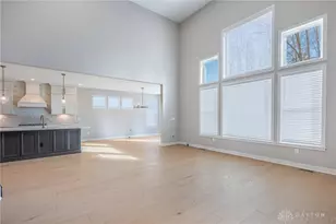 2425 Bent Grass Dr, Beavercreek, OH 45431 - Photo 5