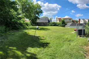 2312 Davue Cir, Dayton, OH 45406 - Photo 7