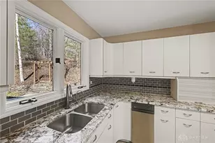 2488 Stewart Rd, Xenia, OH 45385 - Photo 11