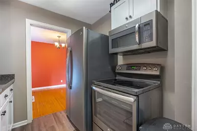 451 Lawnview Avenue, Springfield, OH 45505 - Photo 11