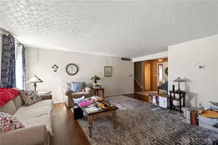 5770 Charlesgate Rd, Dayton, OH 45424 - Photo 7