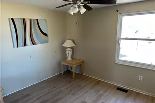 106 Walden Farm Cir, Englewood, OH 45322 - Photo 7